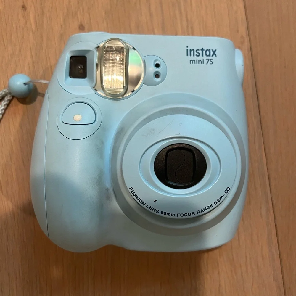 Fujifilm Instax Mini 75 - Light Blue with Purple Case